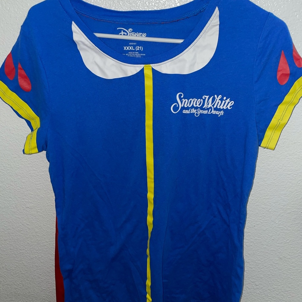 Disney Snow White shirt
